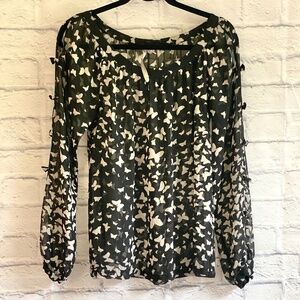 LAUREN CONRAD SHEER BUTTERFLY BLOUSE BLACK & WHITE